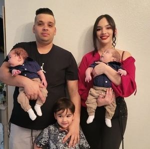 Meet your Posher, Gonzalez